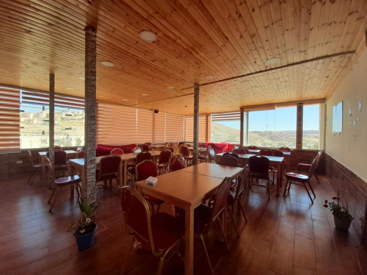 Petra Cabin Hostel Wadi Musa Eksteriør bilde
