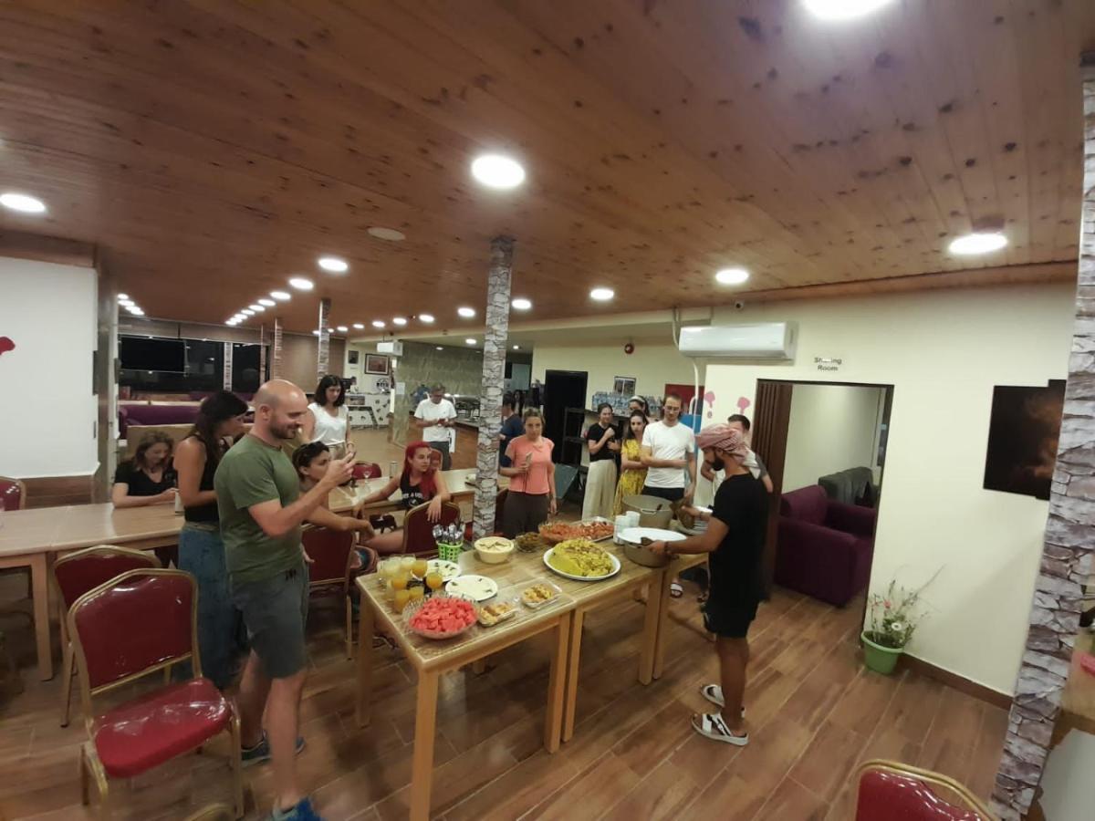 Petra Cabin Hostel Wadi Musa Eksteriør bilde