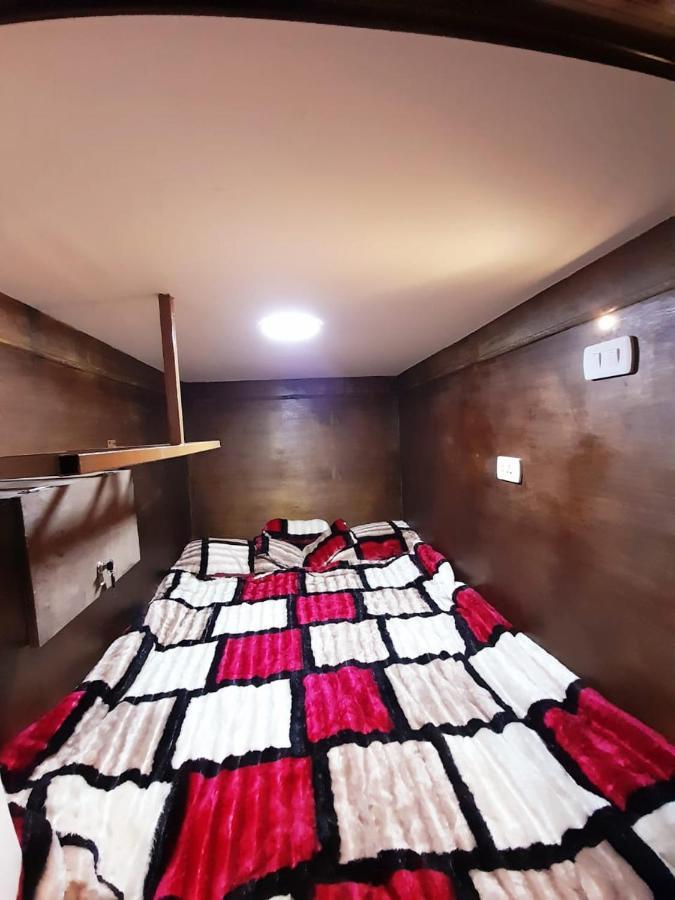 Petra Cabin Hostel Wadi Musa Eksteriør bilde